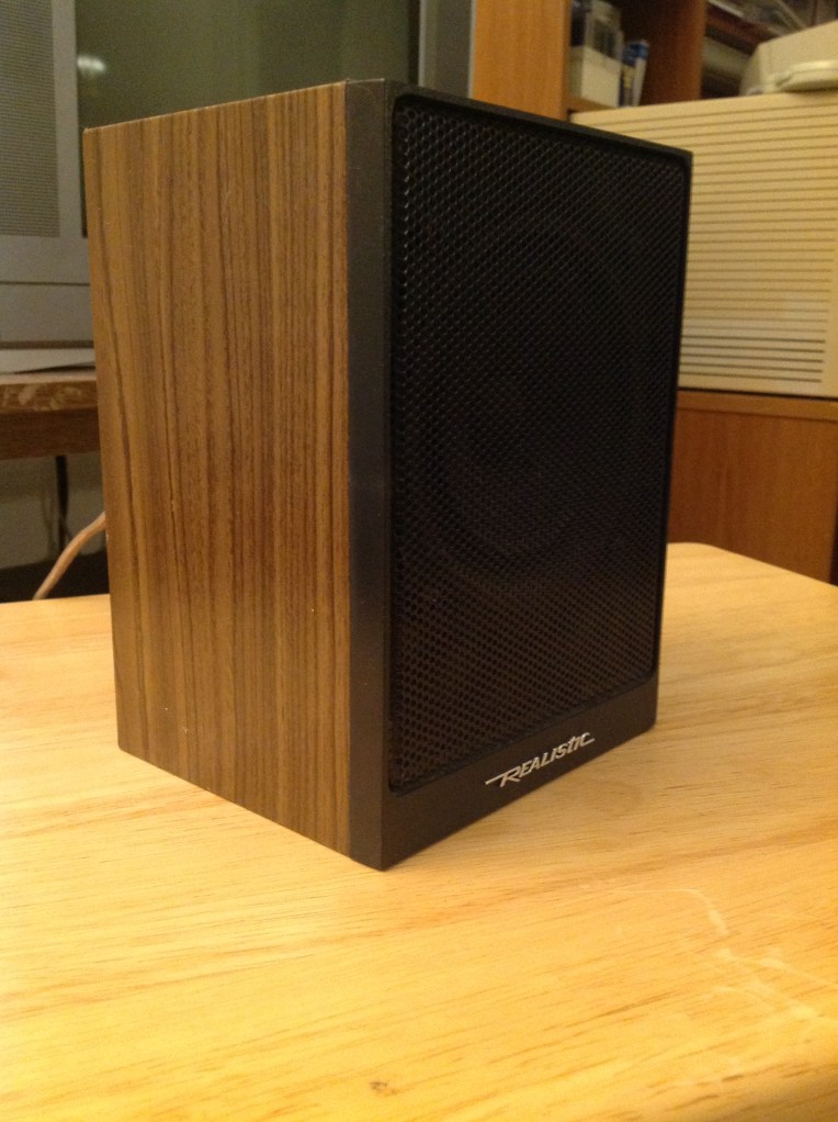 TV100_Minimus2_5_Side